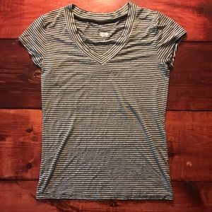Striped V neck tee
